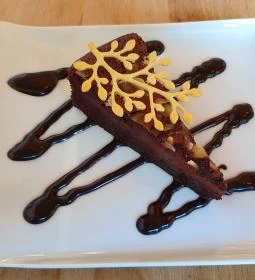 Tejjel Mézzel Étterem