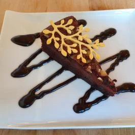 Tejjel Mézzel Étterem, Göncruszka - Egyéb