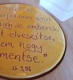 Tejjel Mézzel Étterem