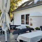 Tenkes Csárda Csarnóta - Egyéb