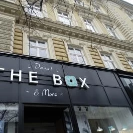 The Box Donut, Budapest - Külső kép