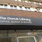The Donut Library - Károly körút Budapest - Külső kép