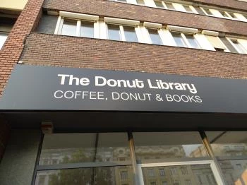 The Donut Library - Károly körút Budapest