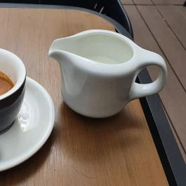 The Rusty Coffee Box Balatonakarattya - Étel/ital