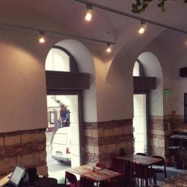 The Selection, Budapest - Belső