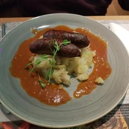 The Selection, Budapest - Étel/ital