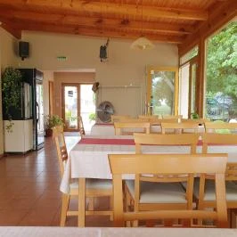 Tó Vendéglő Balatonf?zf? - Egyéb