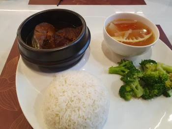 Toán Vietnámi Étterem Budapest