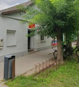 Tócsa Bisztró