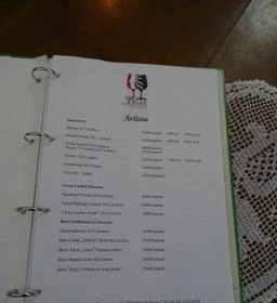 Tokaji Borbarátnők Borboltja