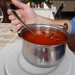 Tölgyes Étterem, Nyíregyháza - Étel/ital