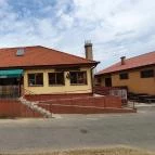 Tölgyes Presszó Terem - Külső kép