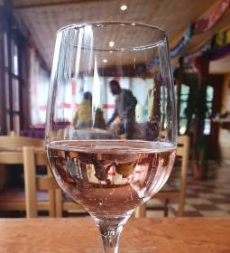 Tölgyfa Étterem & Pub