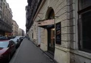 TöLTő Bar & Grill Budapest