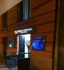 Tompa Angyal Bisztró & Kávézó