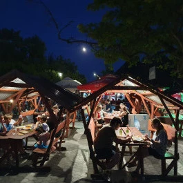 Torino Büfé, Balatonfenyves - Külső kép