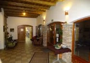 Tőserdei Pálinkaház Étterem Lakitelek