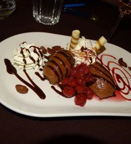 Tőserdei Pálinkaház Étterem