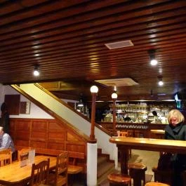 Tóth Kocsma, Budapest - Belső