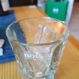 Tres Cafe & Bar, Paks - Egyéb