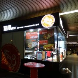 TRIO Pizza - Déli Pályaudvar Budapest - Külső kép
