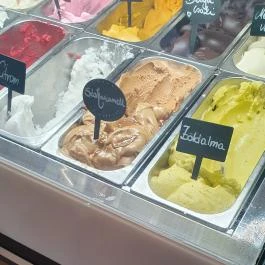 Tücsi-Süti Cukrászda Törökbálint - Egyéb