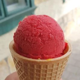 Tücsi-Süti Cukrászda Törökbálint - Egyéb