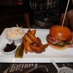 Tuning Bar & Burger Budapest - Étel/ital