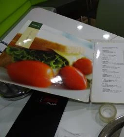 Tutti Gelati Kávézó & Fagyizó Fórum