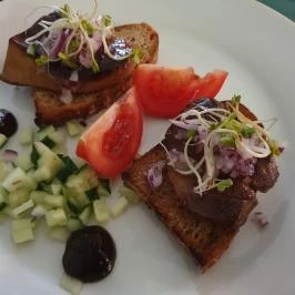 Új-Budavár-Lak Vendéglő Budapest - Étel/ital