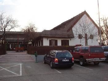 Öreg Tanyacsárda Étterem Lajosmizse