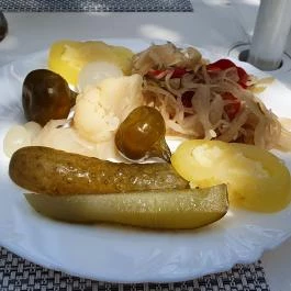 Útkaparó Csárda Szeged - Étel/ital