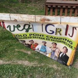 Üvegtigris Büfé, Tinnye - Egyéb