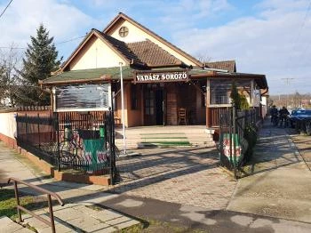 Vadász Söröző Hajdúszoboszló Vadász Söröző Hajdúszoboszló