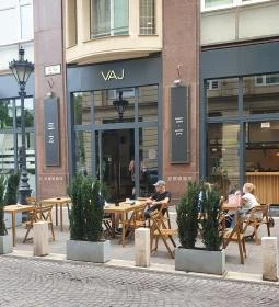 Vaj - József Attila utca