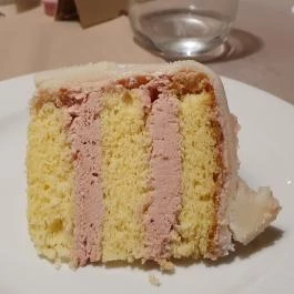 Vakvarjú Vendéglő - Buda, Budapest - Étel/ital