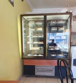 Valdocco Budakalász Fagylaltozó & Cukrászda