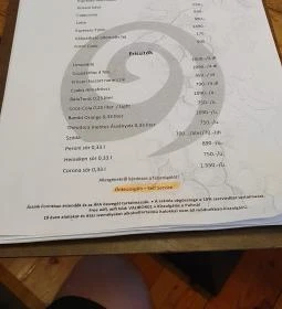 Válibor Vinotéka & Presszó