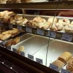 Valkom Pékség - Köztársaság utca Kiskunhalas - Étel/ital