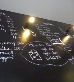 Válogatós Bisztró