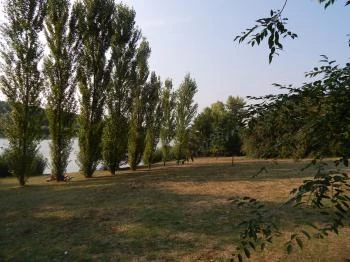 Vándor Büfé Tiszaug