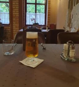 Várkanyar Vendéglő