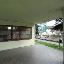 Végállomás Bistro & Wine, Miskolc - Külső kép