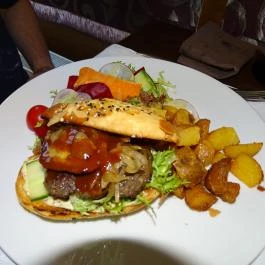 Végállomás Bistro & Wine, Miskolc - Étel/ital