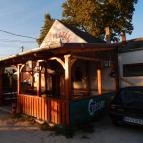 Vén Platán Söröző Monostorapáti - Külső kép