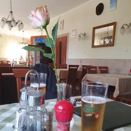 Vendéglő a Három Tölgyfához, Tatabánya - Belső