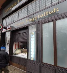 Venezia Fagylaltozó