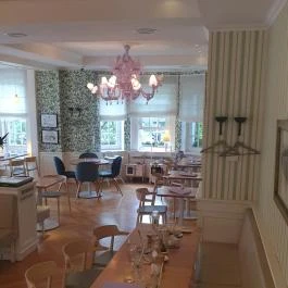 Villa Bagatelle, Budapest - Egyéb