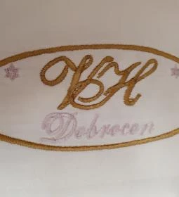 Villa Hotel & Krúdy Étterem