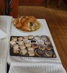 Villa Hotel & Krúdy Étterem